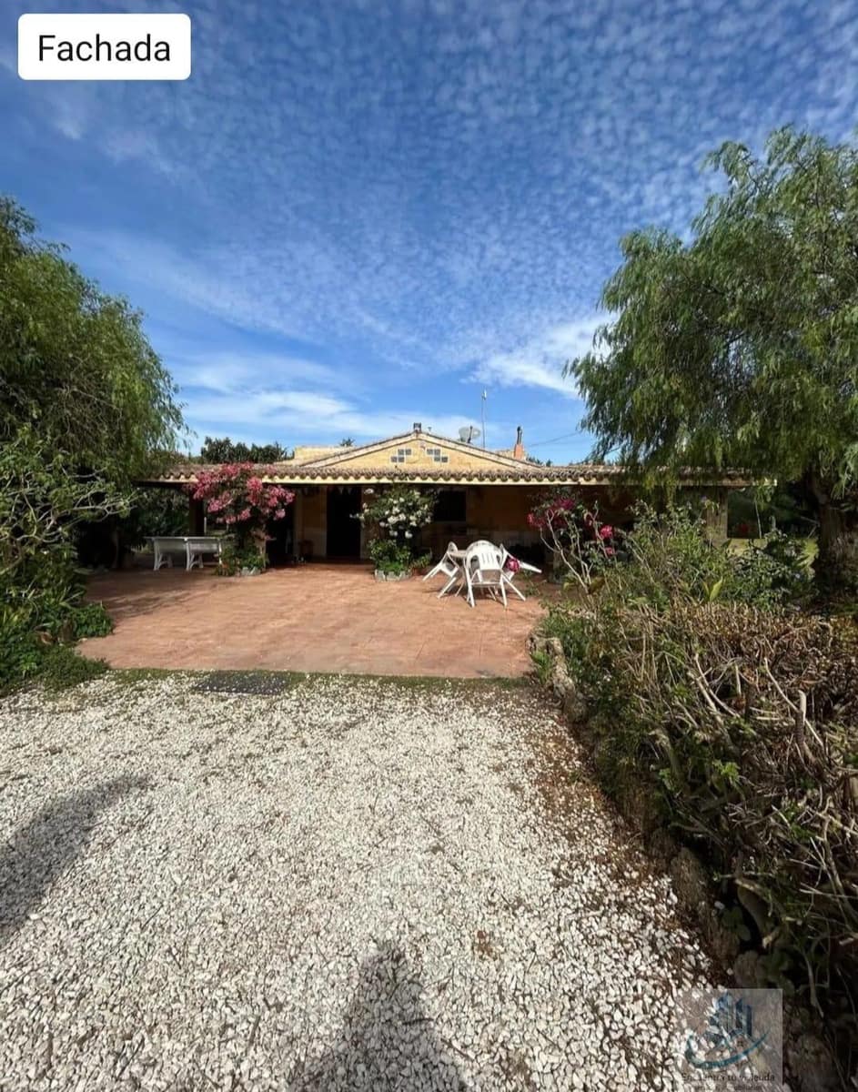 3 bedroom Finca/Country House for sale in Puerto Real with pool - € 349,500 (Ref: 9694518)