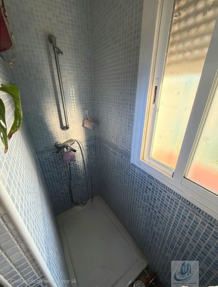 3 bedroom Villa for sale in Chiclana de la Frontera - € 240,000 (Ref: 9720915)