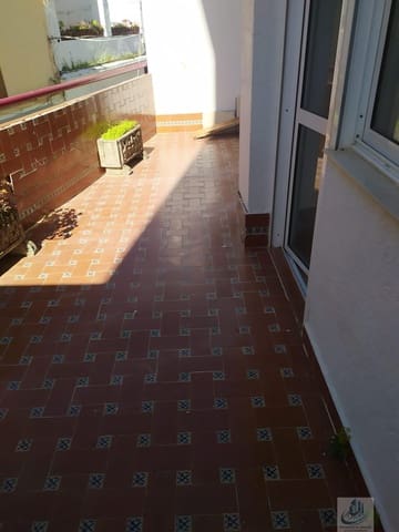 4 Zimmer Wohnung zu verkaufen in San Fernando - 235.000 € (Ref: 9737333)