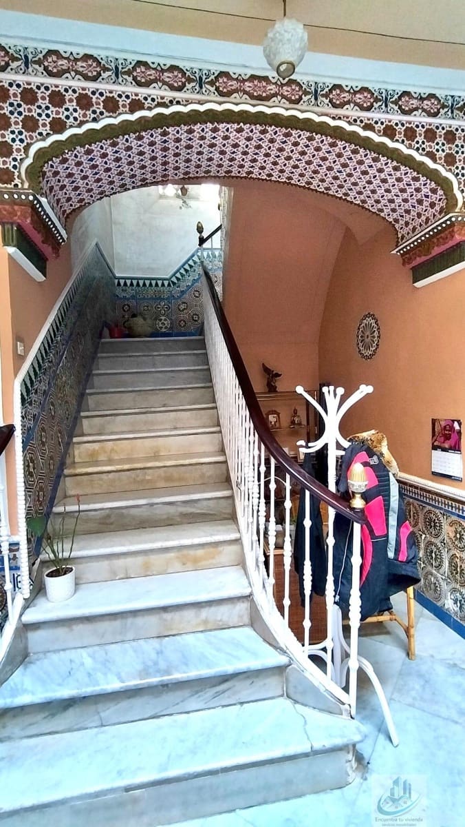 18 sovrum Villa till salu i Puerto Real med garage - 690 000 € (Ref: 9737335)