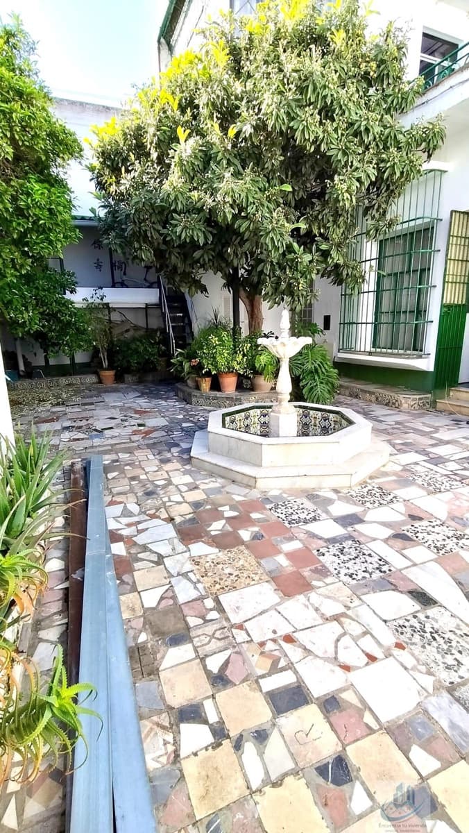 18 sovrum Villa till salu i Puerto Real med garage - 690 000 € (Ref: 9737335)