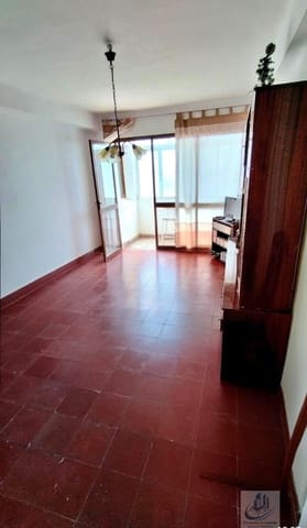 3 slaapkamer Flat te koop in San Fernando - € 135.000 (Ref: 9758209)