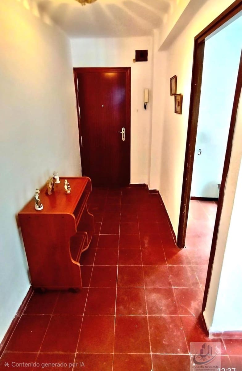 3 slaapkamer Flat te koop in San Fernando - € 135.000 (Ref: 9758209)