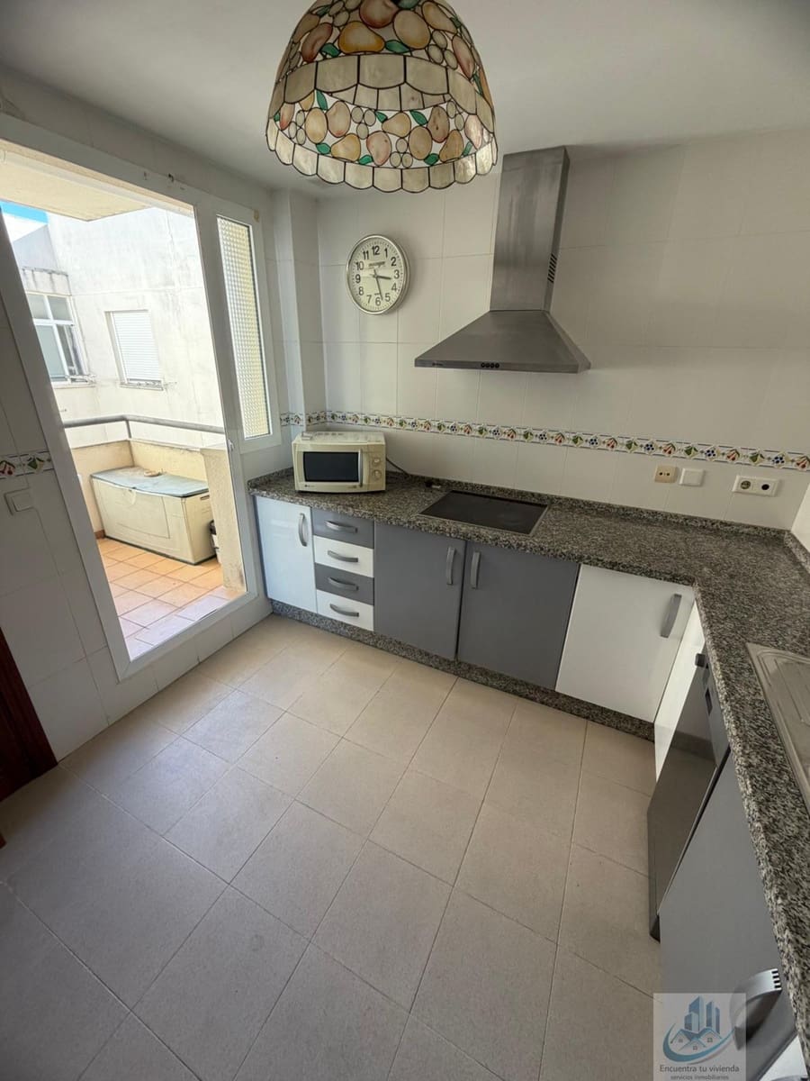 3 quarto Apartamento para venda em San Fernando com piscina garagem - 260 000 € (Ref: 9779177)