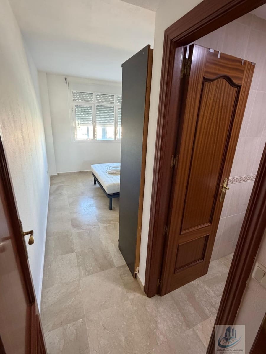 3 quarto Apartamento para venda em San Fernando com piscina garagem - 260 000 € (Ref: 9779177)
