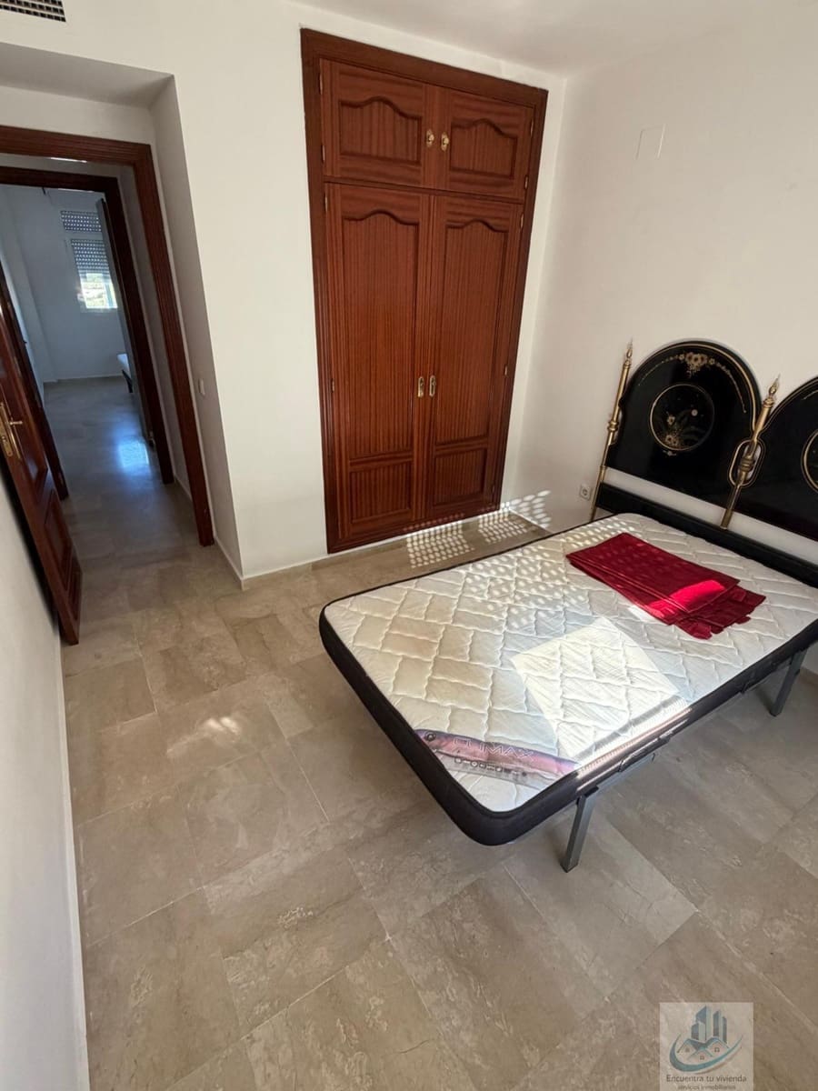 3 quarto Apartamento para venda em San Fernando com piscina garagem - 260 000 € (Ref: 9779177)