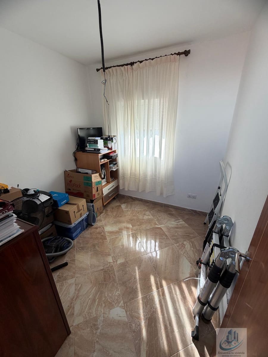 2 quarto Casa em Banda para venda em San Fernando - 185 000 € (Ref: 9787928)