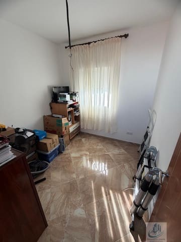 2 quarto Casa em Banda para venda em San Fernando - 185 000 € (Ref: 9787928)