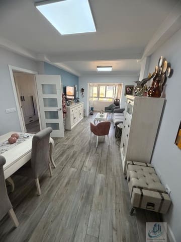 4 chambre Appartement à vendre à San Fernando avec garage - 258 000 € (Ref: 9795747)