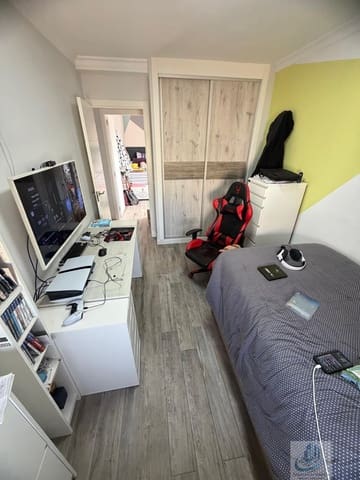 4 chambre Appartement à vendre à San Fernando avec garage - 258 000 € (Ref: 9795747)