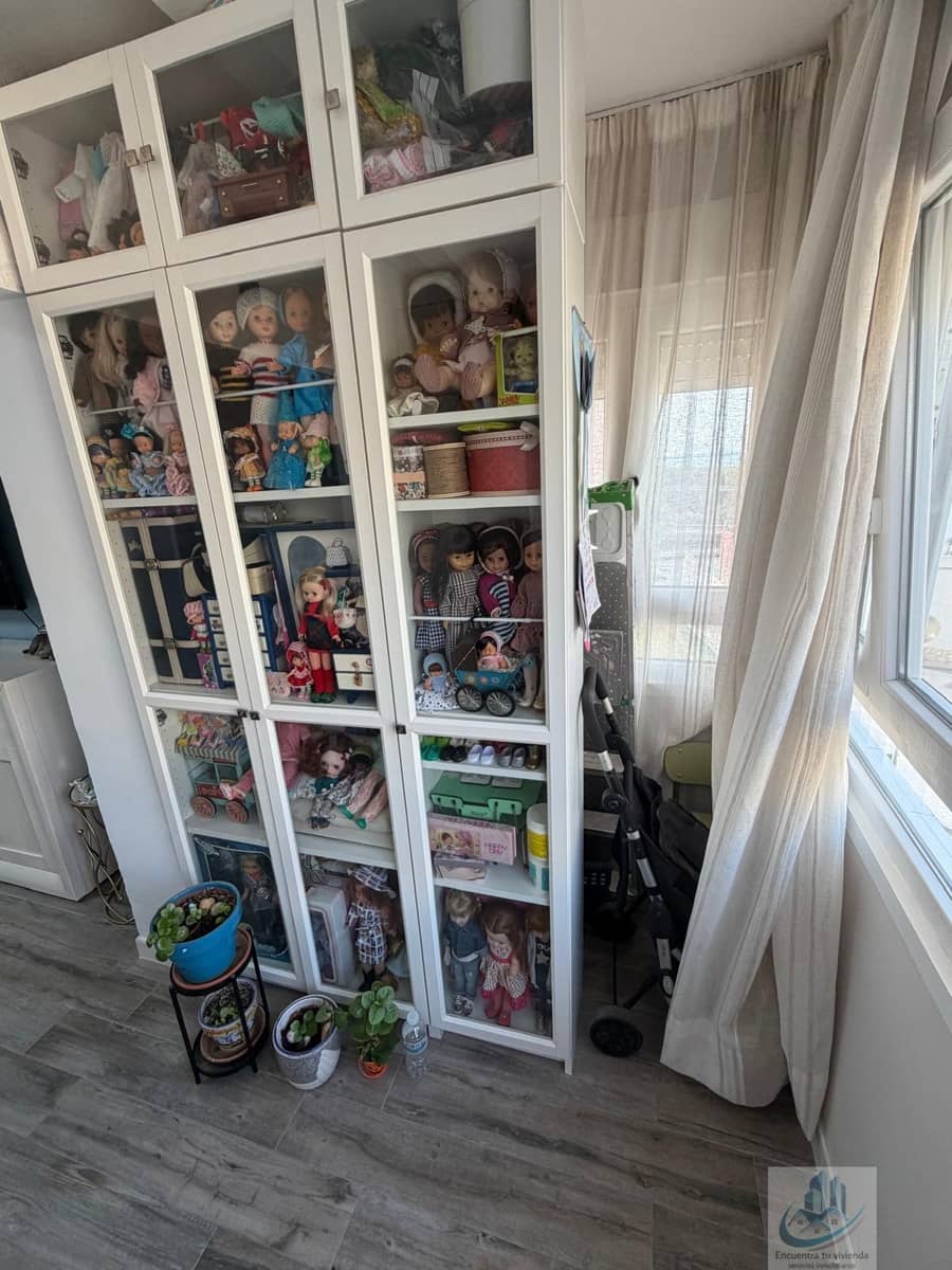 4 bedroom Flat for sale in San Fernando with garage - € 258,000 (Ref: 9795747)