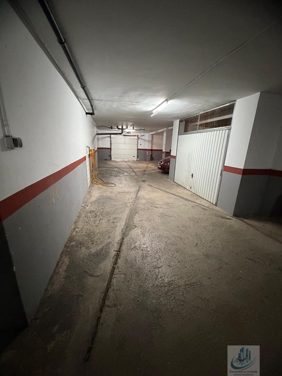 4 bedroom Flat for sale in San Fernando with garage - € 258,000 (Ref: 9795747)