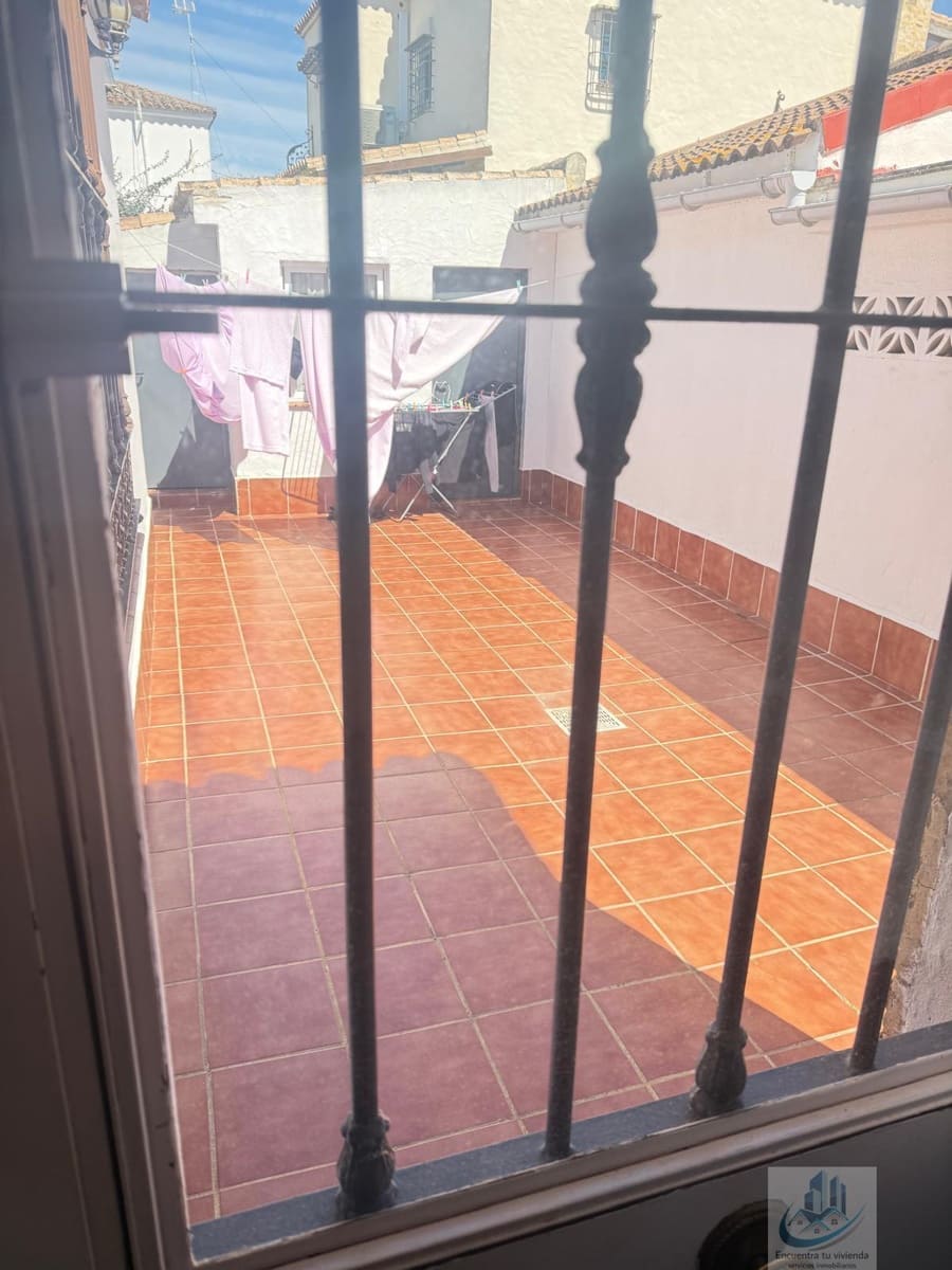 3 bedroom Villa for sale in Chiclana de la Frontera - € 450,000 (Ref: 9797255)