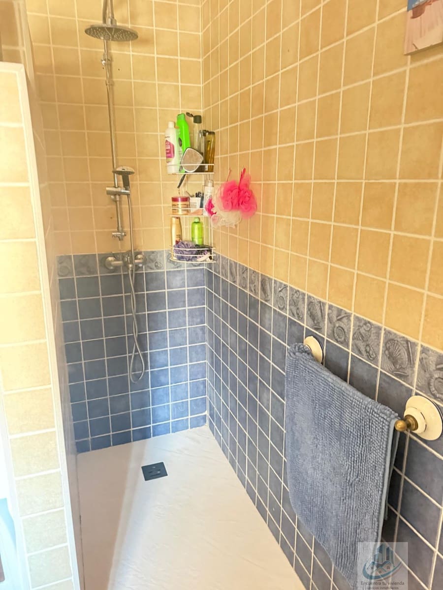 3 bedroom Villa for sale in Chiclana de la Frontera - € 450,000 (Ref: 9797255)