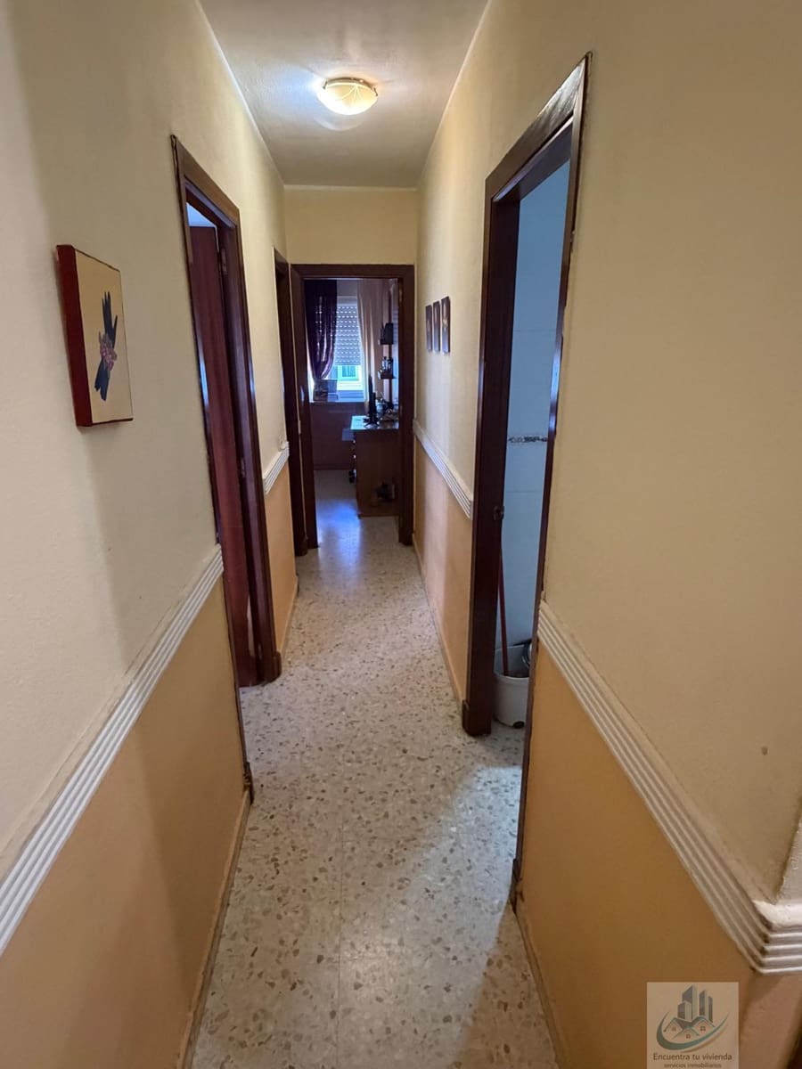 3 soveværelse Lejlighed til salg i San Fernando - € 198.000 (Ref: 9816653)