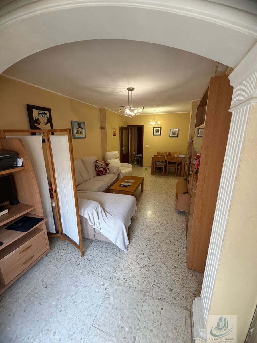 3 soveværelse Lejlighed til salg i San Fernando - € 198.000 (Ref: 9816653)
