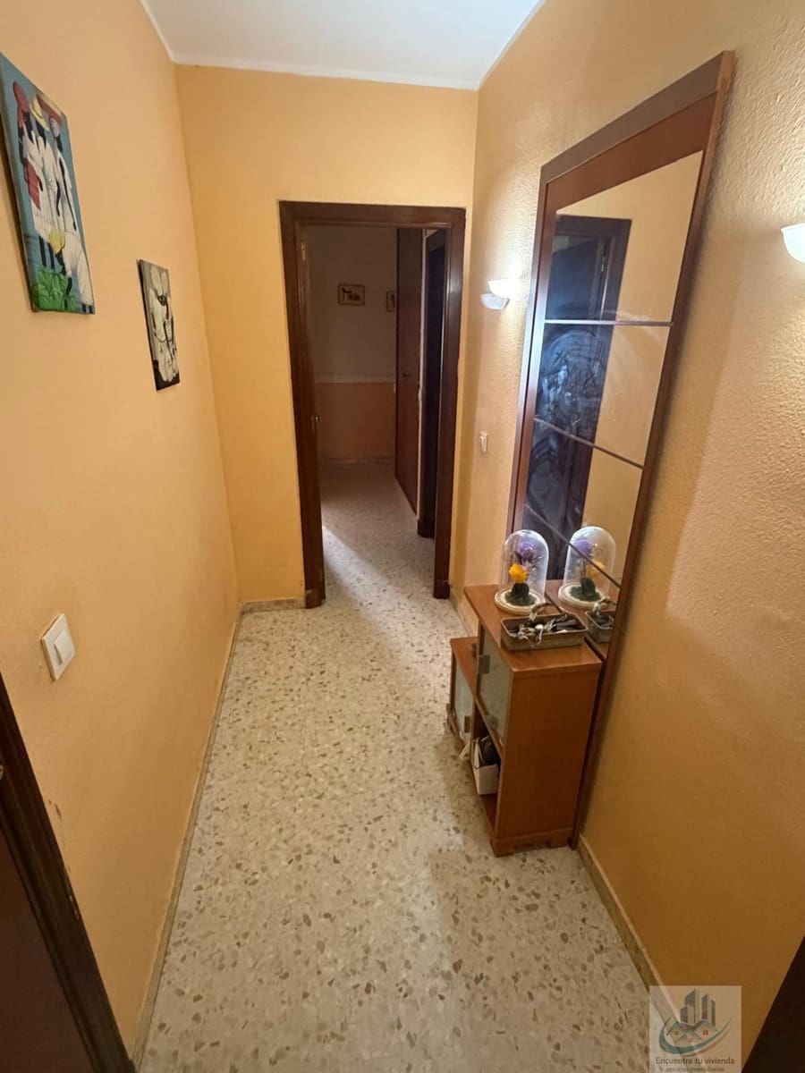 3 soveværelse Lejlighed til salg i San Fernando - € 198.000 (Ref: 9816653)