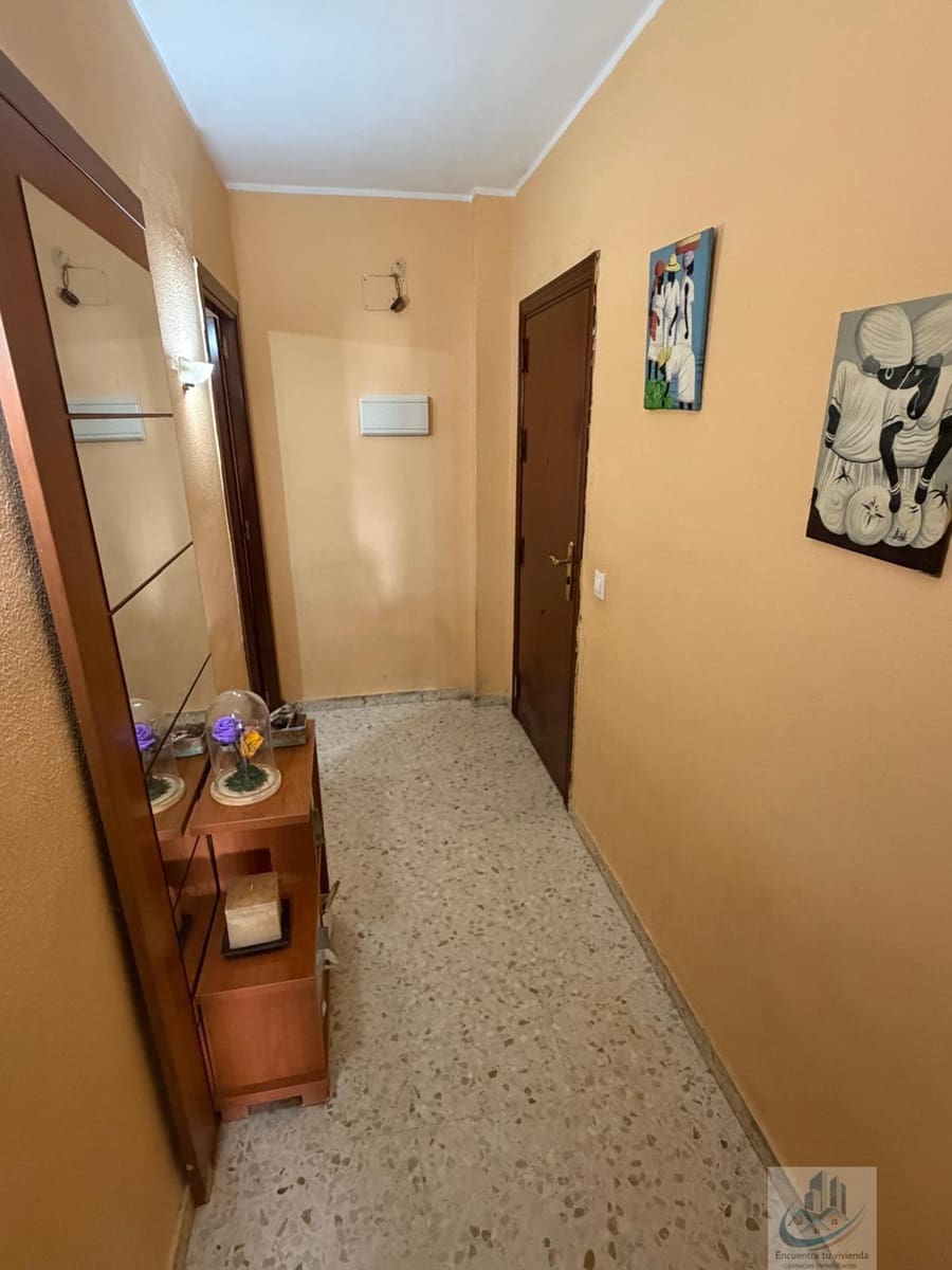 3 soveværelse Lejlighed til salg i San Fernando - € 198.000 (Ref: 9816653)