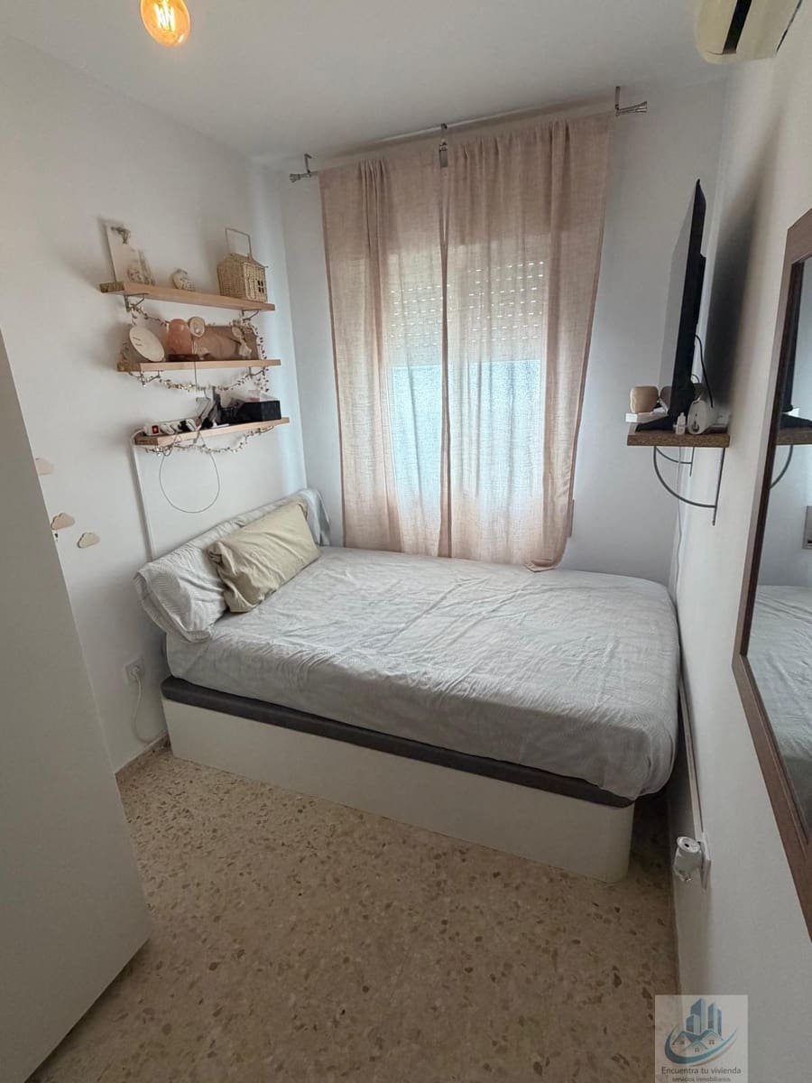 3 soveværelse Lejlighed til salg i San Fernando - € 198.000 (Ref: 9816653)