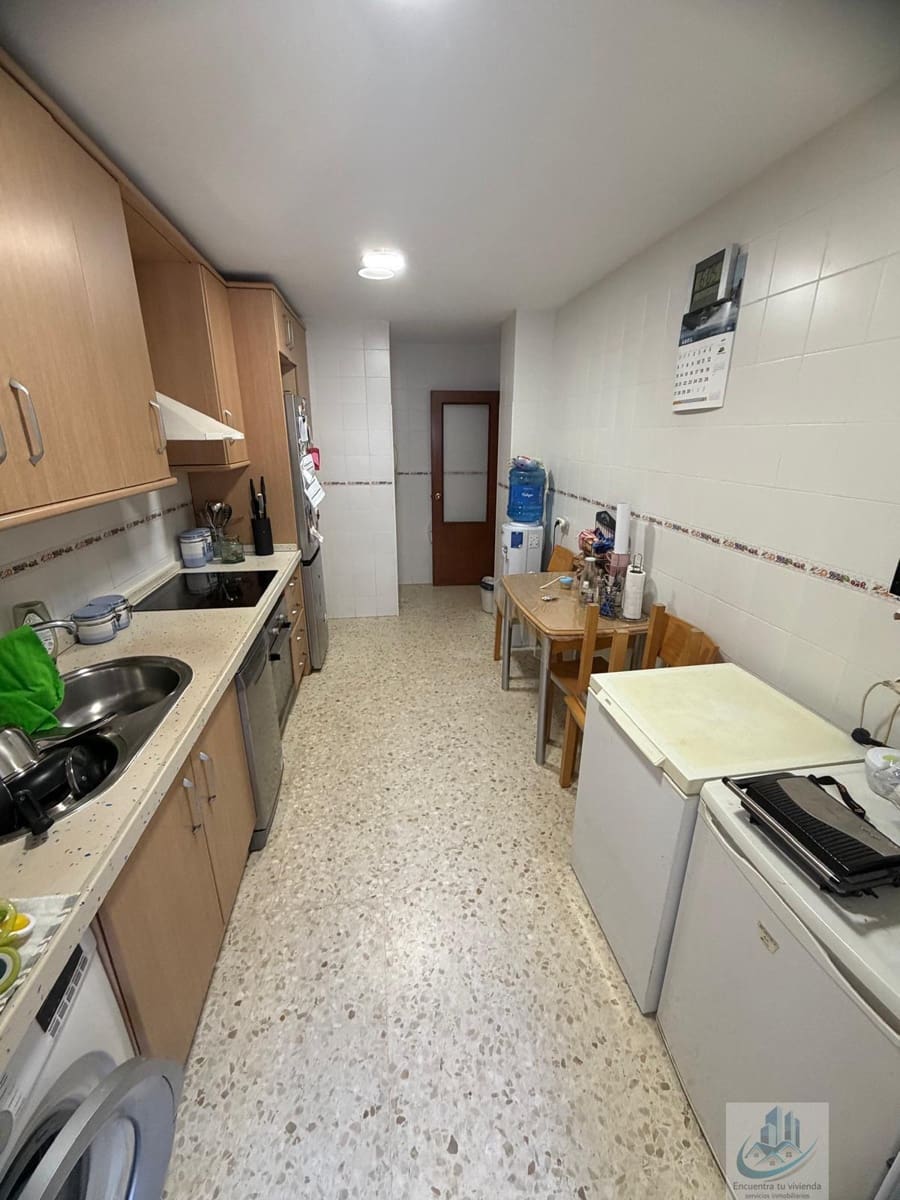 3 soveværelse Lejlighed til salg i San Fernando - € 198.000 (Ref: 9816653)
