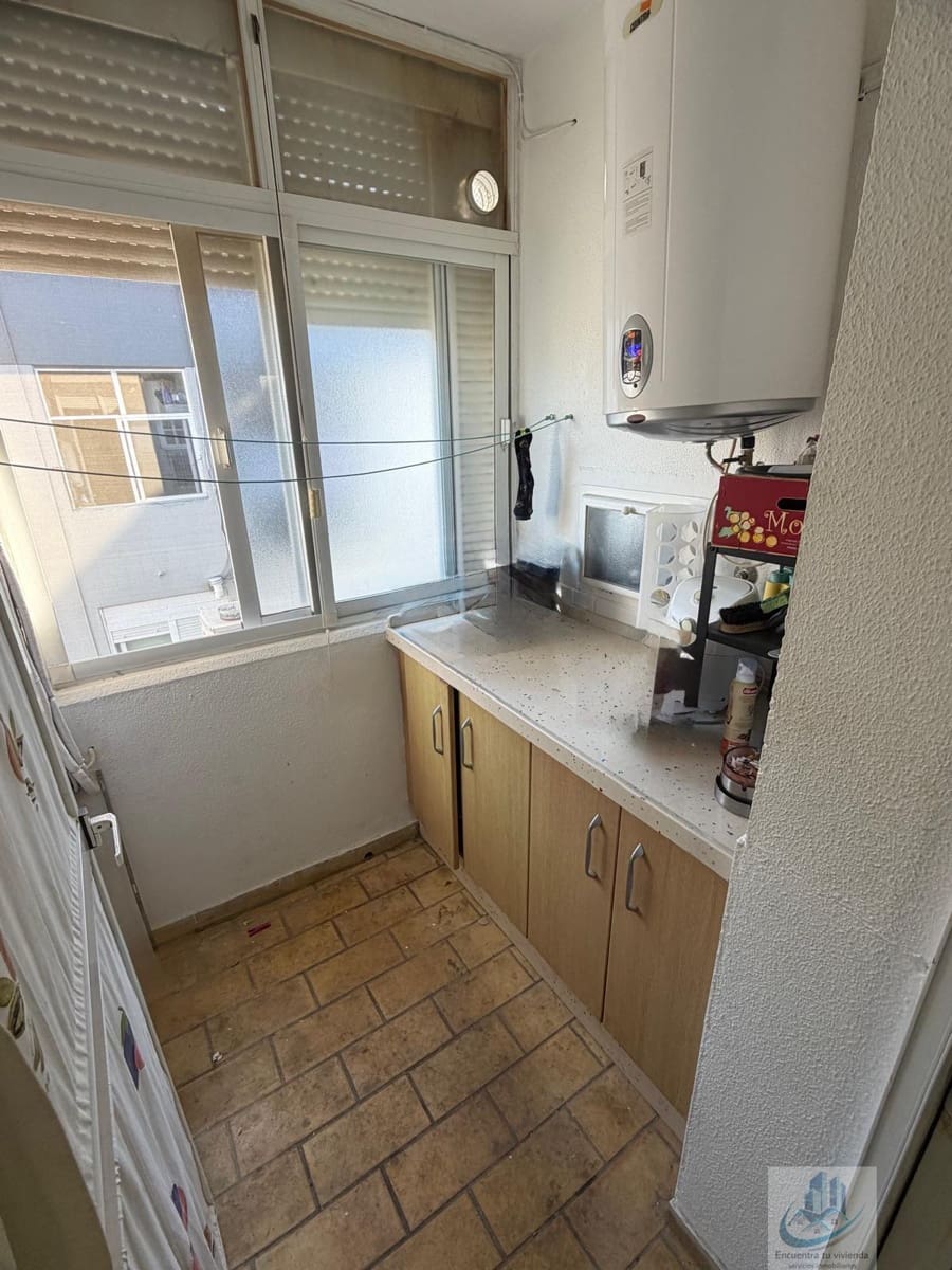 3 soveværelse Lejlighed til salg i San Fernando - € 198.000 (Ref: 9816653)