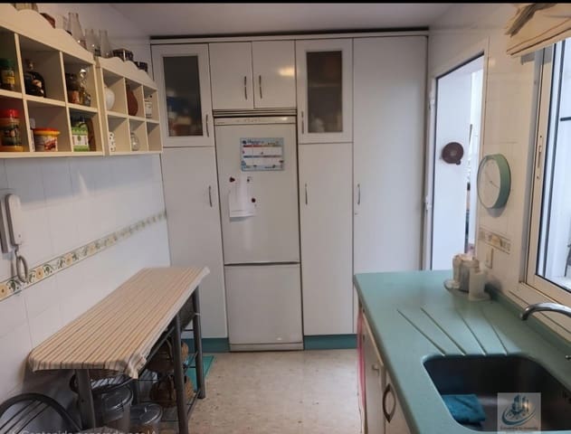 Piso de 3 habitaciones en San Fernando en venta con garaje - 230.000 € (Ref: 9816654)