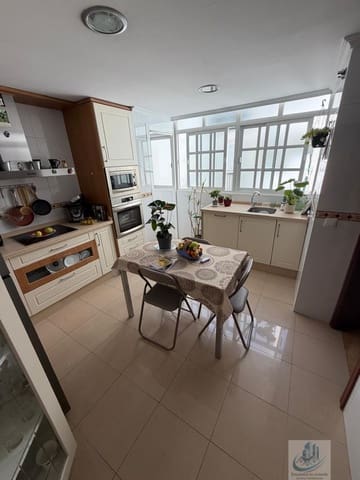 3 sovrum Lägenhet till salu i San Fernando - 230 000 € (Ref: 9915051)