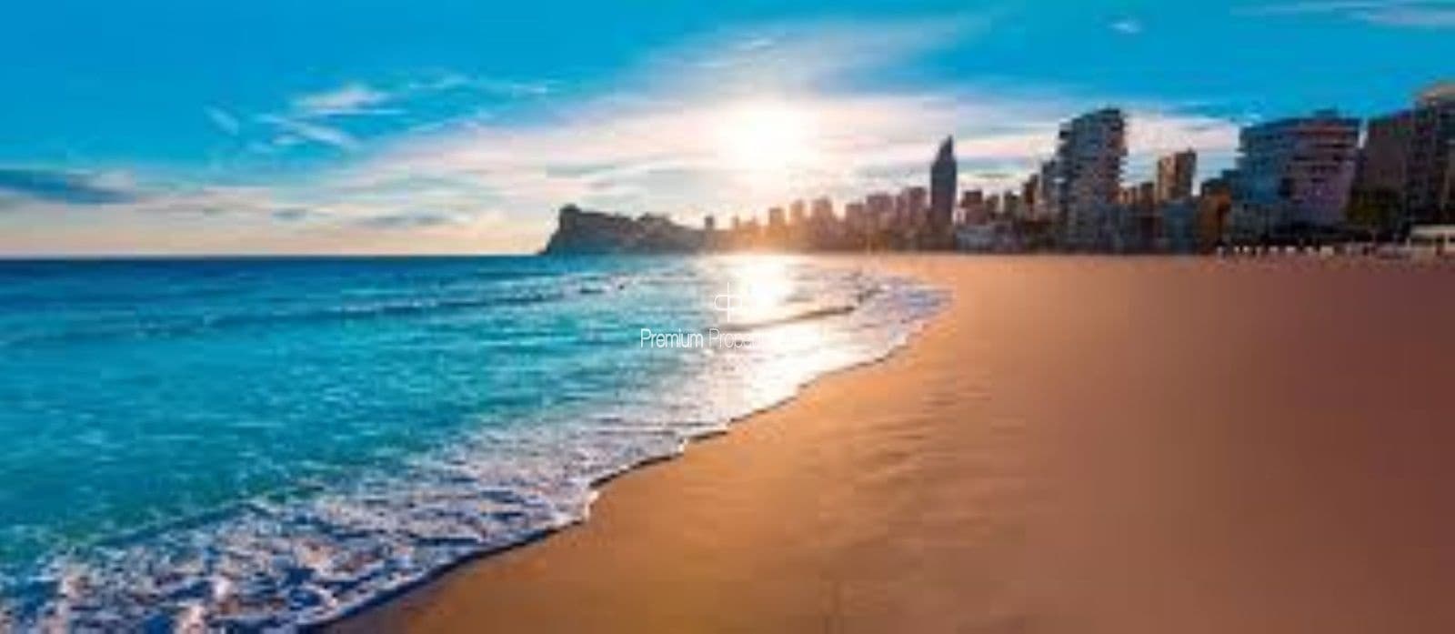 4 quarto Moradia para venda em Finestrat com piscina garagem - 799 000 € (Ref: 7060260)