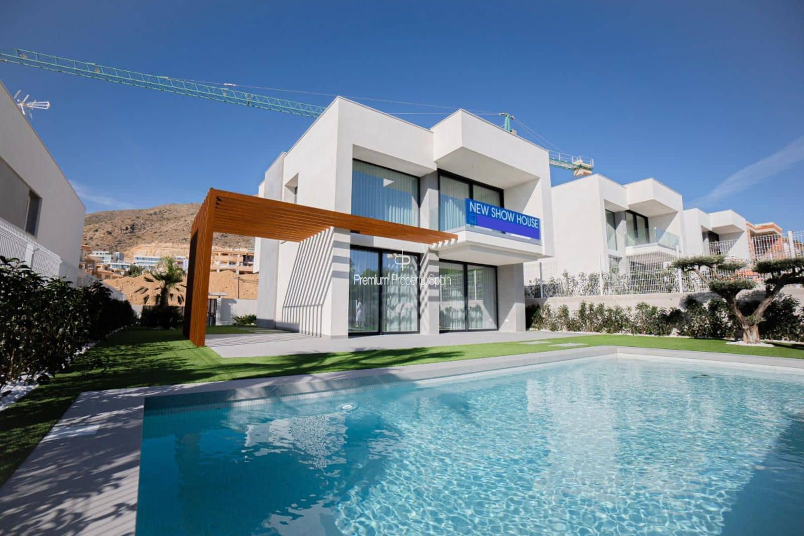 3 bedroom Villa for sale in Finestrat with pool garage - € 870,000 (Ref: 7060266)