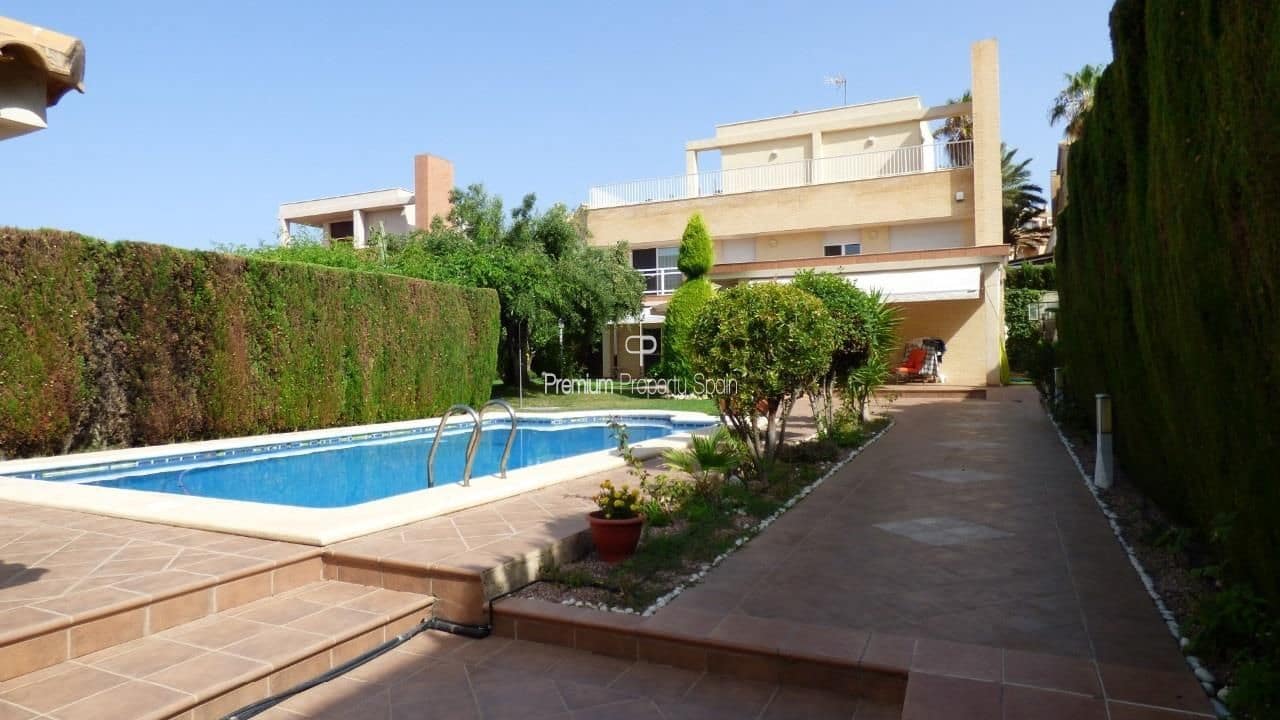 6 sovrum Villa till salu i Playa de San Juan med pool garage - 1 700 000 € (Ref: 7060290)