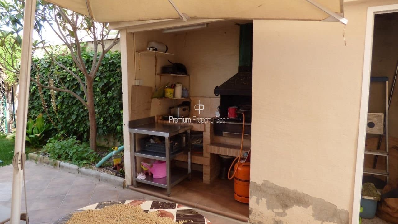 6 sovrum Villa till salu i Playa de San Juan med pool garage - 1 700 000 € (Ref: 7060290)