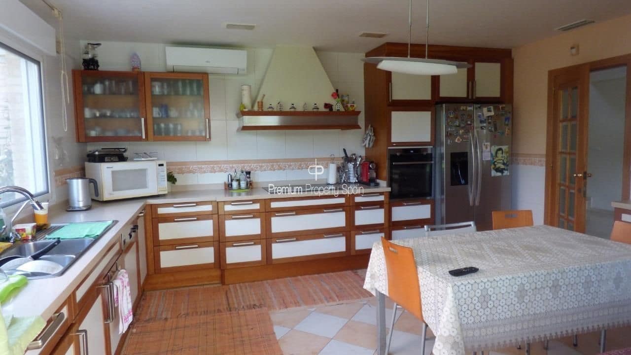 6 sovrum Villa till salu i Playa de San Juan med pool garage - 1 700 000 € (Ref: 7060290)