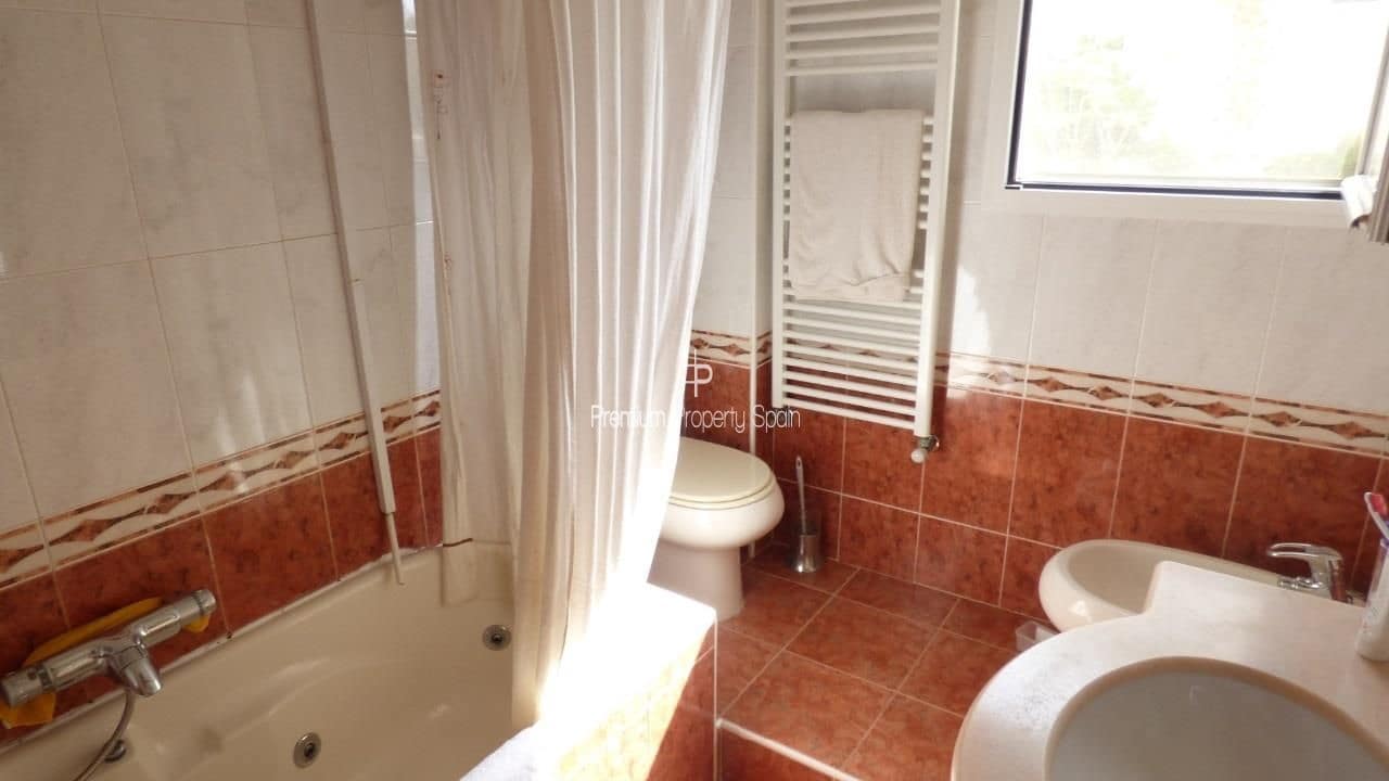 6 sovrum Villa till salu i Playa de San Juan med pool garage - 1 700 000 € (Ref: 7060290)