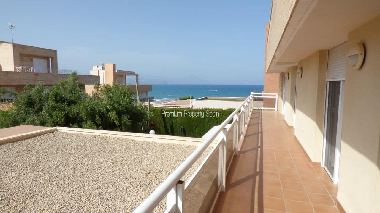 6 sovrum Villa till salu i Playa de San Juan med pool garage - 1 700 000 € (Ref: 7060290)