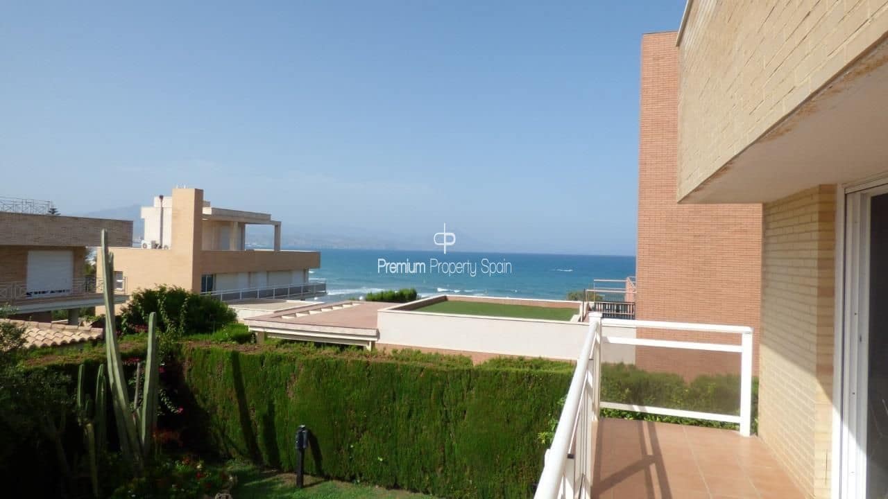 6 sovrum Villa till salu i Playa de San Juan med pool garage - 1 700 000 € (Ref: 7060290)
