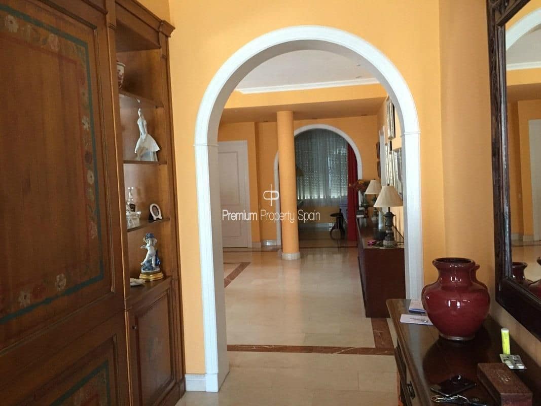 6 soveværelse Villa til salg i Elche / Elx med swimmingpool garage - € 780.000 (Ref: 7060297)