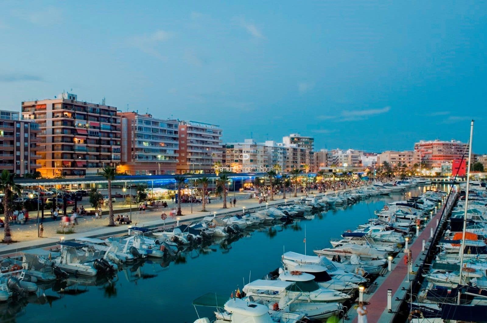 3 makuuhuone Asunto myytävänä paikassa Gran Alacant mukana uima-altaan 
autotalli - 315 000 € (Ref: 7846583)