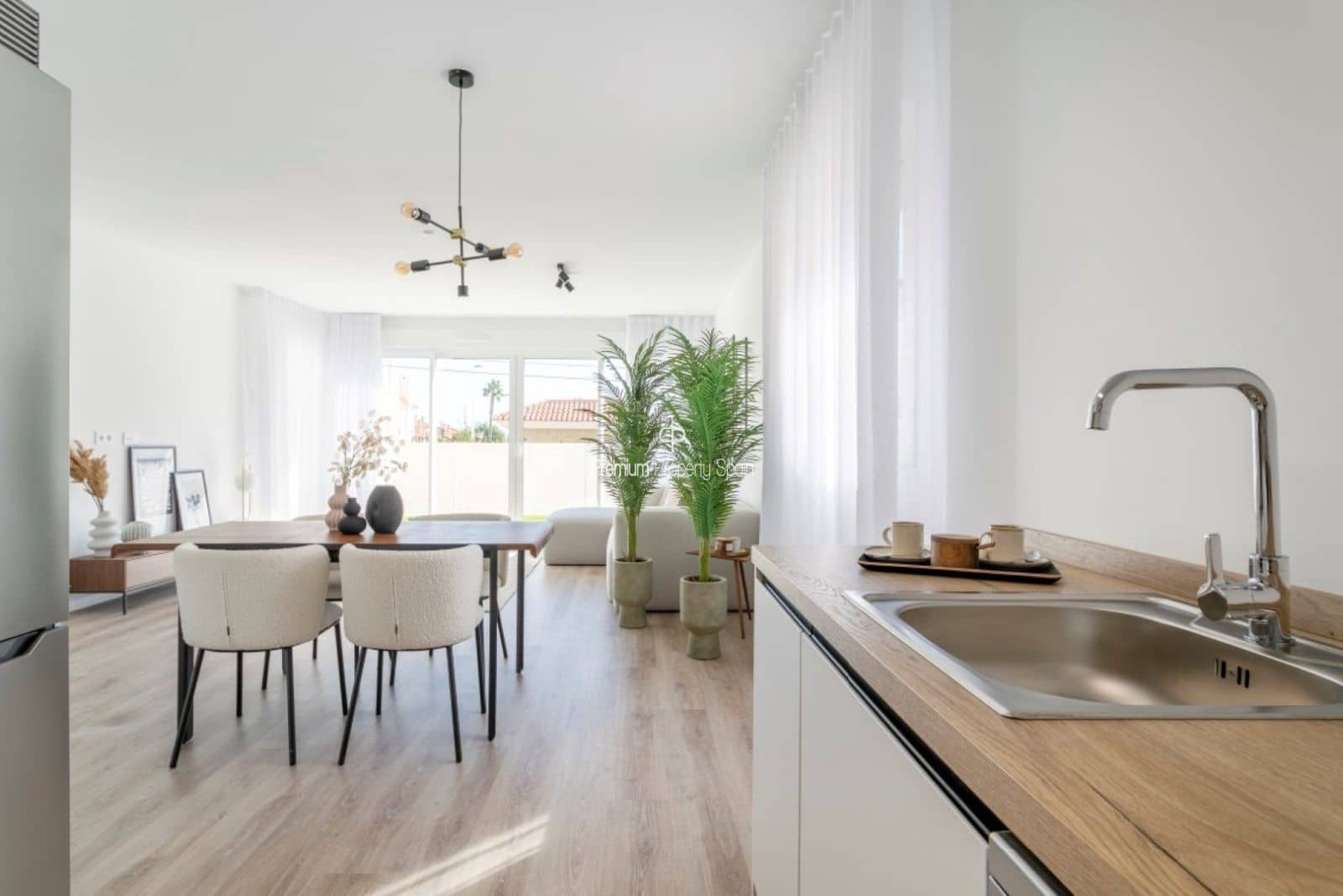 3 makuuhuone Asunto myytävänä paikassa Gran Alacant mukana uima-altaan 
autotalli - 315 000 € (Ref: 7846583)