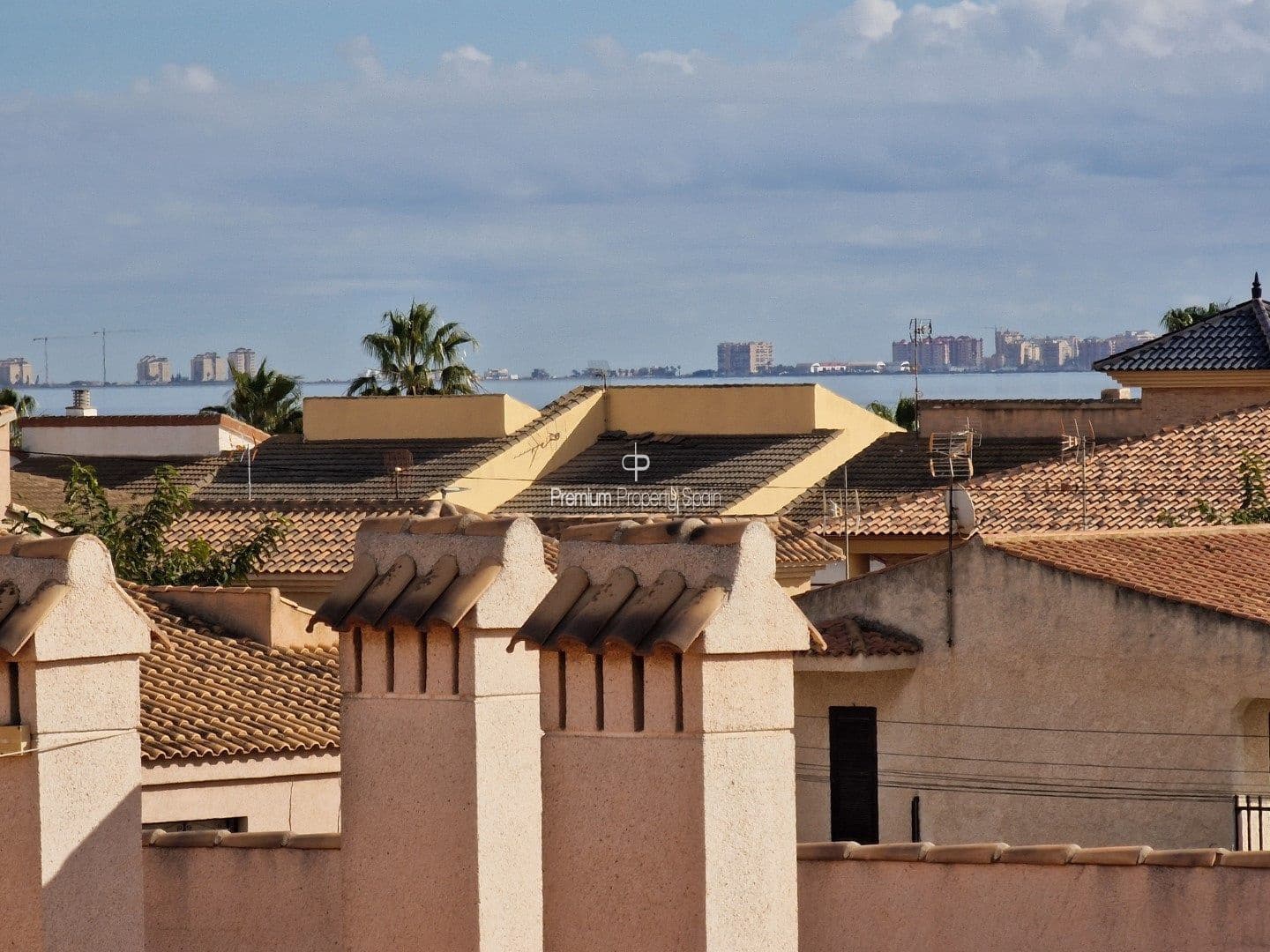 3 bedroom Flat for sale in Los Alcazares with pool garage - € 220,000 (Ref: 8055318)