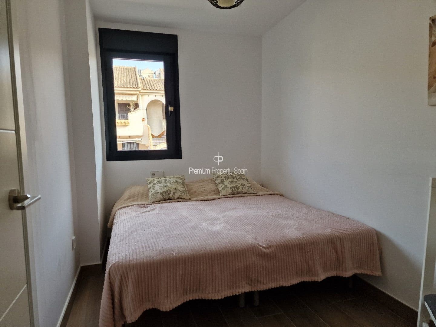 3 bedroom Flat for sale in Los Alcazares with pool garage - € 220,000 (Ref: 8055318)