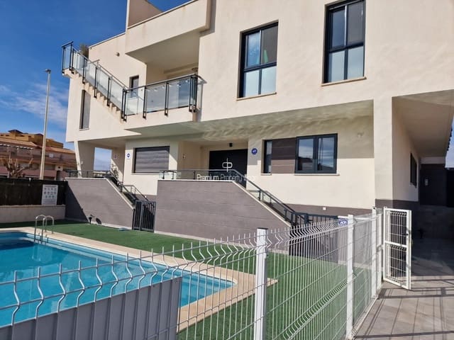 3 quarto Apartamento para venda em Los Narejos - Punta Calera, Los Alcázares com piscina garagem - 220 000 € (Ref: 8055318)