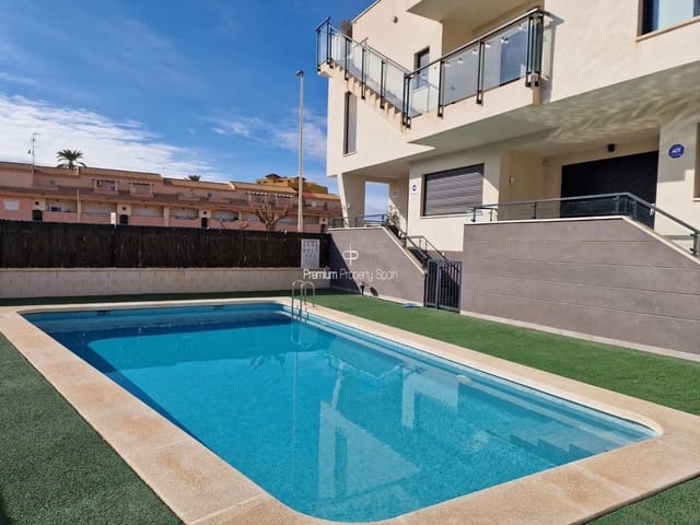 3 quarto Apartamento para venda em Los Narejos - Punta Calera, Los Alcázares com piscina garagem - 220 000 € (Ref: 8055318)
