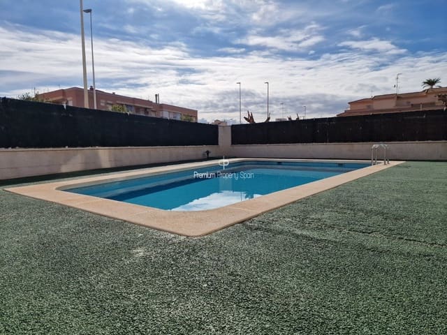 3 quarto Apartamento para venda em Los Narejos - Punta Calera, Los Alcázares com piscina garagem - 220 000 € (Ref: 8055318)