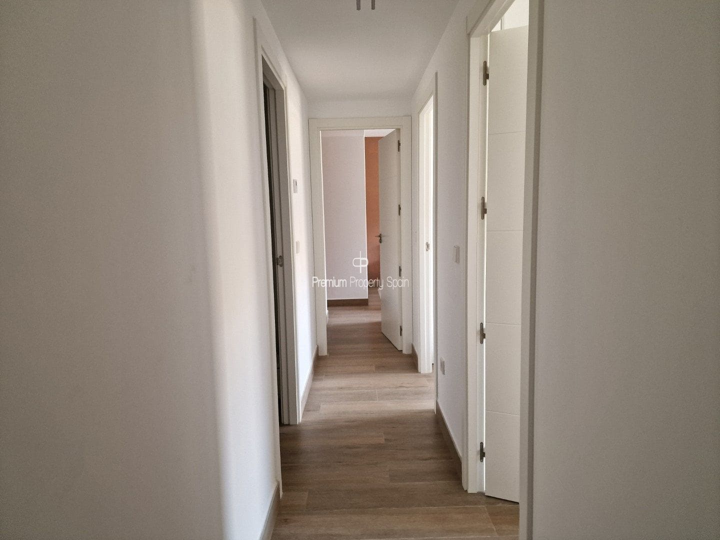 3 bedroom Flat for sale in Los Alcazares with pool garage - € 220,000 (Ref: 8055318)