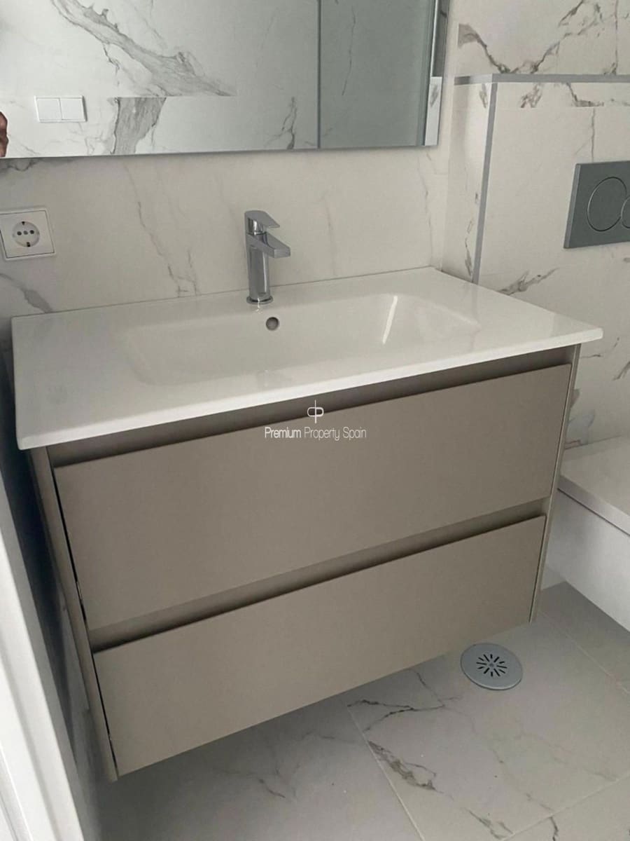 3 makuuhuone Kattohuoneisto myytävänä paikassa Santa Pola mukana uima-altaan 
autotalli - 495 000 € (Ref: 8090560)