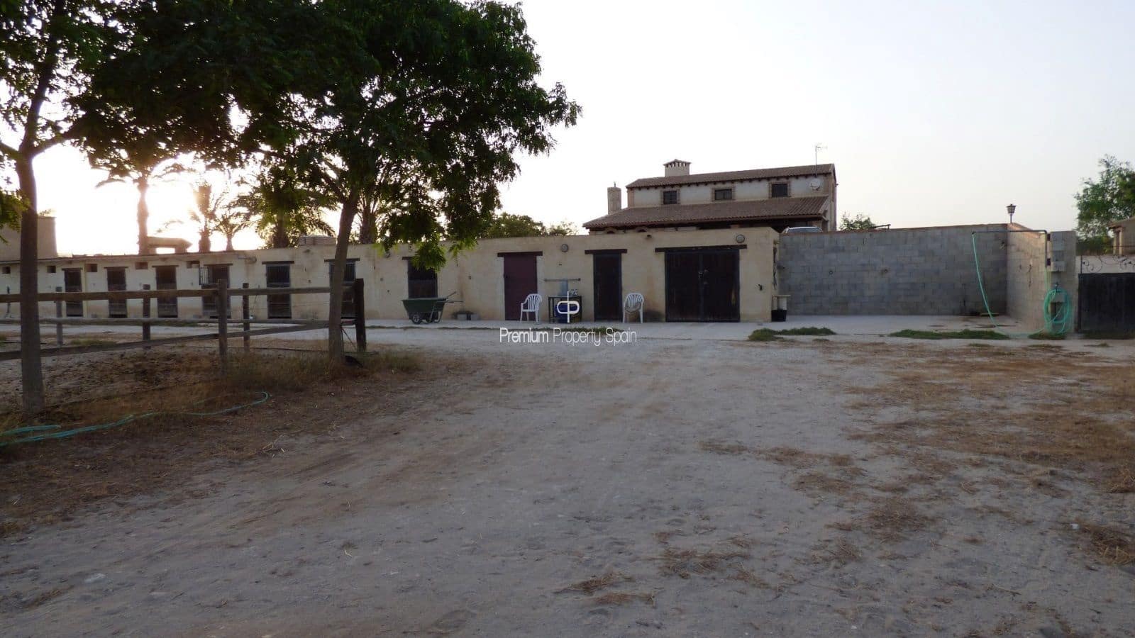 Byggegrund til salg i Elche / Elx - € 750.000 (Ref: 8640155)