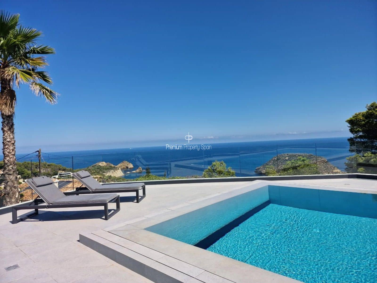 5 bedroom Villa for sale in Javea / Xabia with pool garage - € 4,125,000 (Ref: 9394093)
