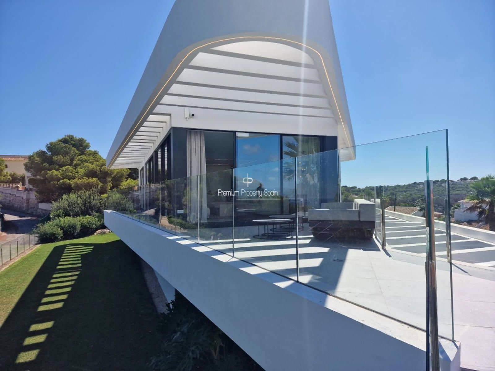 5 bedroom Villa for sale in Javea / Xabia with pool garage - € 4,125,000 (Ref: 9394093)