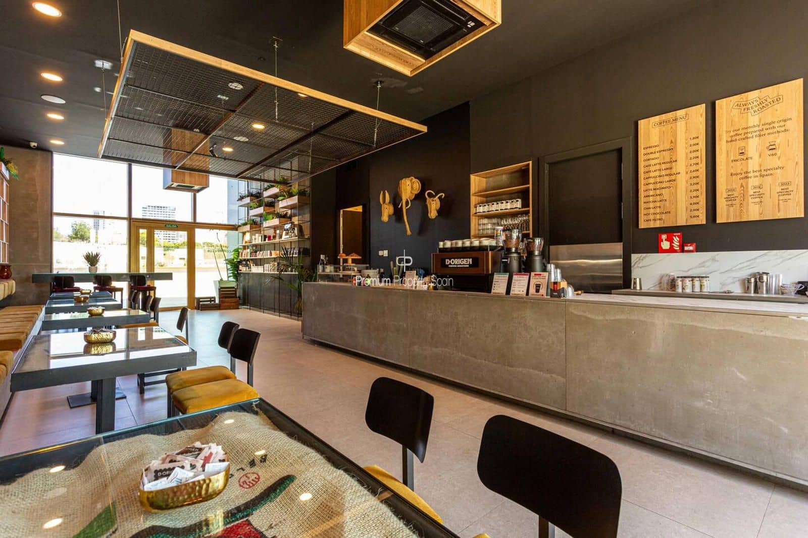 2 makuuhuone Asunto myytävänä paikassa Benidorm mukana uima-altaan 
autotalli - 513 000 € (Ref: 9394099)