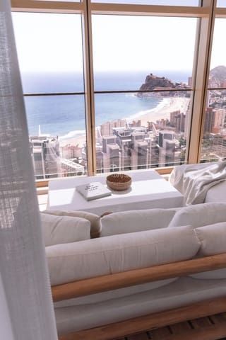2 chambre Appartement à vendre à Playa Poniente, Benidorm avec piscine garage - 650 000 € (Ref: 9394100)